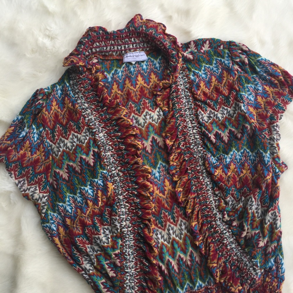 Colorful, lightweight shrug. Large see measure